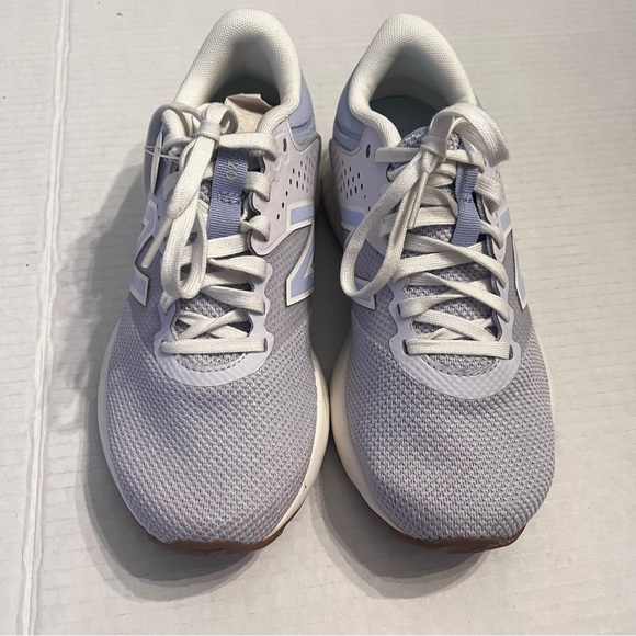 New Balance 520 V7 Running Athletic Shoes Women’s Size 5‎ = - Picture 2 of 7